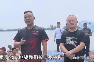 里夫斯：我是超级竞争者&干啥都想赢 哪怕是和家人打扑克牌